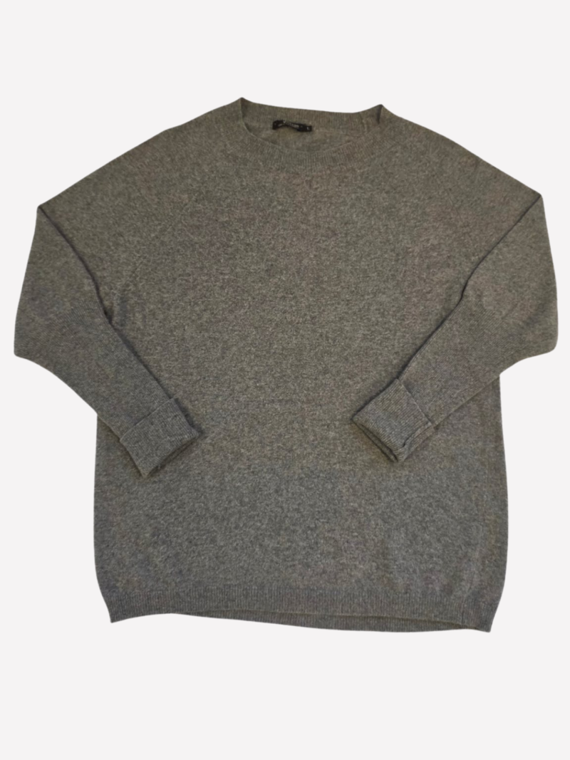 Grey cashmere sweater - Image 4