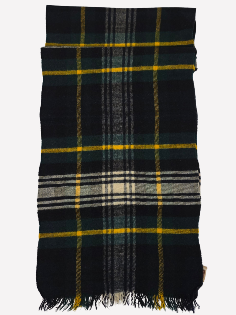Johnstons of Elgin Dress Gordon tartan pattern scarf - Image 3