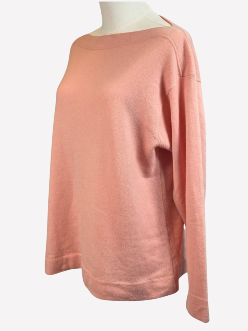 Pale pink cashmere sweater - Image 2