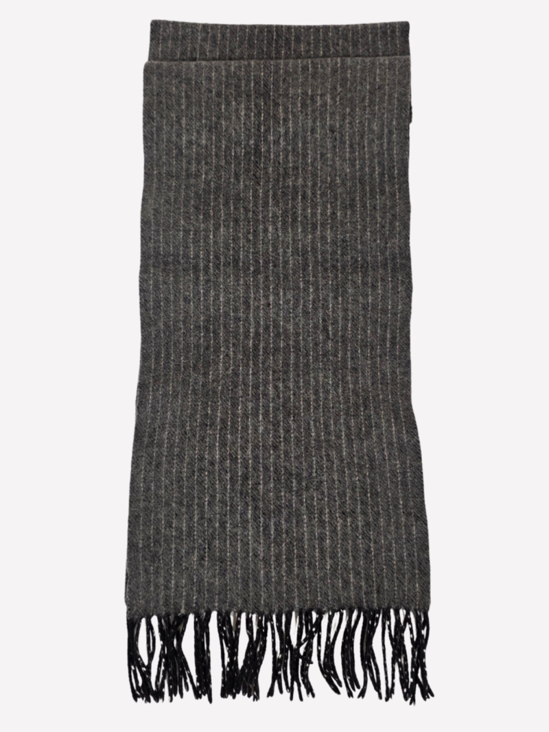 Uniqlo grey pinstriped cashmere scarf - Image 2